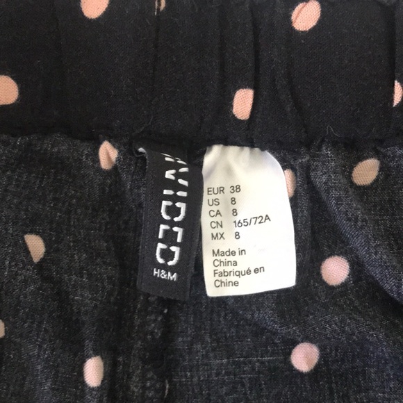 polka dot flowy shorts - Picture 3 of 3